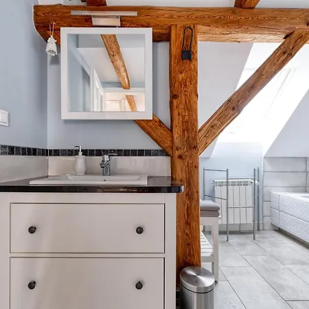 Mietowe Wzgorze فندق مبيت وإفطار